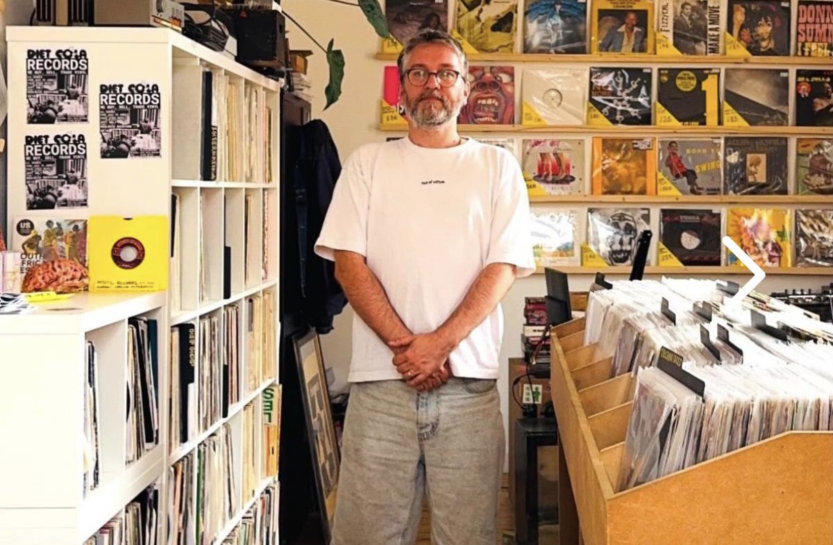 MyWoolwich's tweet photo. “Music fan opens #DietColaRecords in #Woolwich” (via @PoppyHuggett @NewsShopper)

https://t.co/VdHmDJv1PO

Shame Josh’ shop isn’t in the town centre! Would have been a nice addition.

#WoolwichDockyard #WoolwichRiverside https://t.co/pH9u68VZec