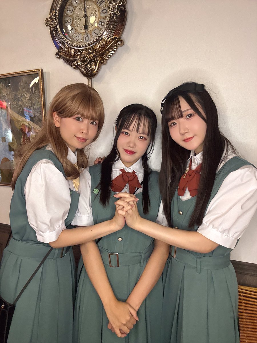 lilial_YJ's tweet photo. #サロンリリアル 𝑶𝒑𝒆𝒏🚪
 18:00~22:00(L.O.21:00)

︶︶︶︶‌︶︶︶‌︶︶︶︶‌︶
ごきげんよう𓂃𓂂🫖

新しい生徒がお給仕するようです˚✧₊

𓊆 本日のメニュー 𓊇
🍽️うららのサーモンレアカツ定食
🍰桜子の桃のショートケーキ https://t.co/A106kaUu6d