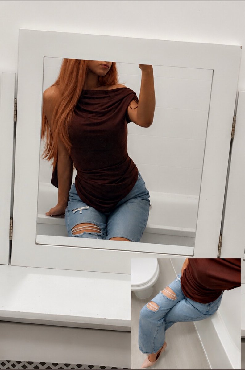 ElenaCross247's tweet photo. Hey babe come have a chit chat https://t.co/QIsQ26eVdI