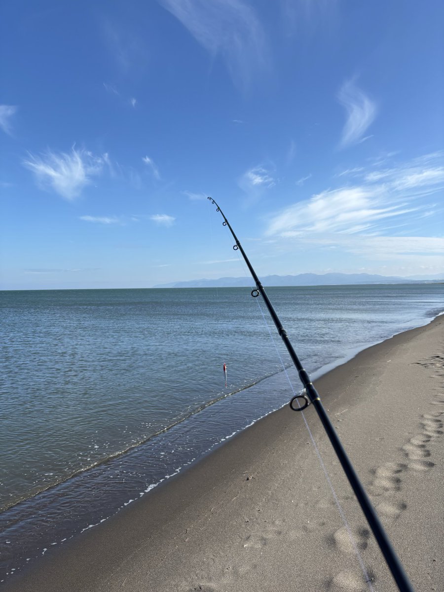 hidedde1's tweet photo. 久々に釣り🎣
ウグイしか釣れず😭
明日は健康診断ですがいつも通り酒飲みます。
ありのままの自分を診てほしい💕 https://t.co/8xzjWnvlgS