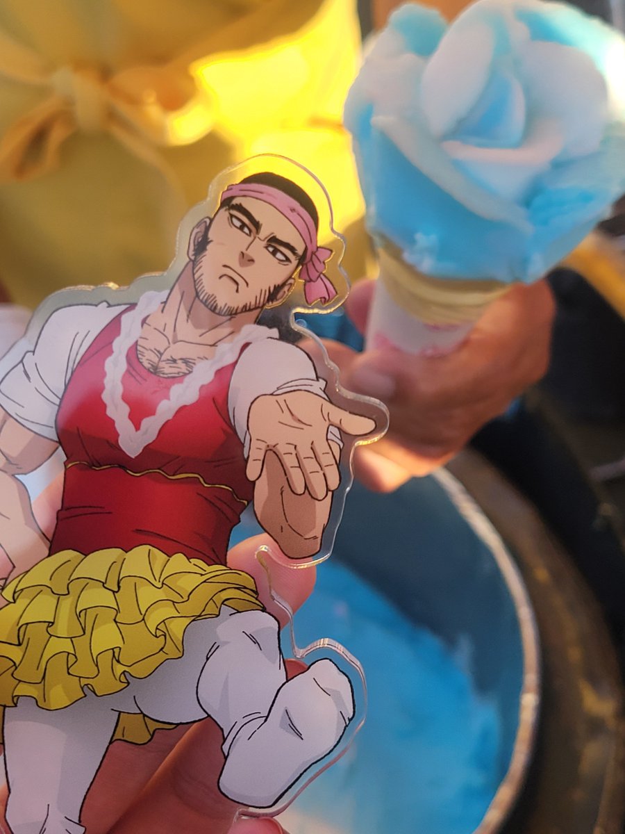Hanyandaaah's tweet photo. ソーダ&amp;レモン味のババヘラアイスだって美味しそうだね、ゲンジロちゃん🌹🍨🌊🍋 https://t.co/dXES2yoTdn
