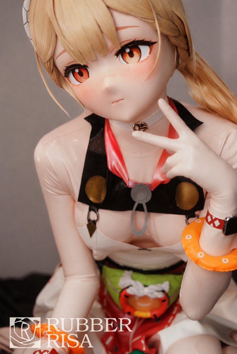 RubberRisa's tweet photo. 刚想回复你，结果又看入神啦～

@wojiaodanbaizhi 

#RubberRisa https://t.co/g4kVDvK8XM