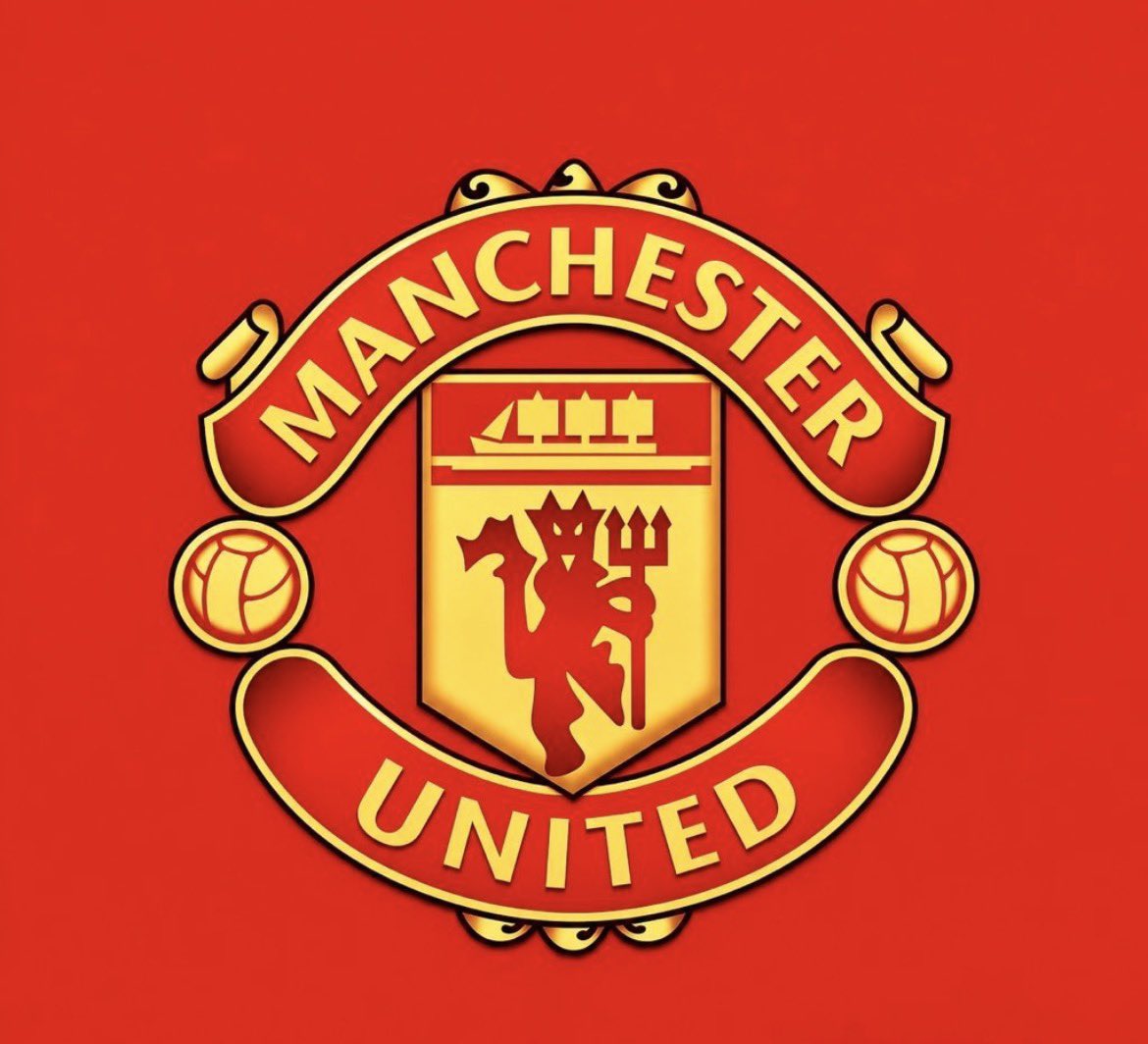 phelliphelli18's tweet photo. Lindelof aside, mention one player that has played for both clubs. 

Level : Impossible https://t.co/IbWqsHcsL2