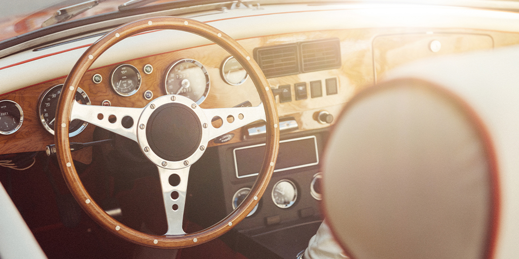 Cragandco's tweet photo. From business entertainment to cars and motoring expenses - #VAT considerations for smaller businesses https://t.co/xqn8DBvMG5 https://t.co/DdUoa3nU7W