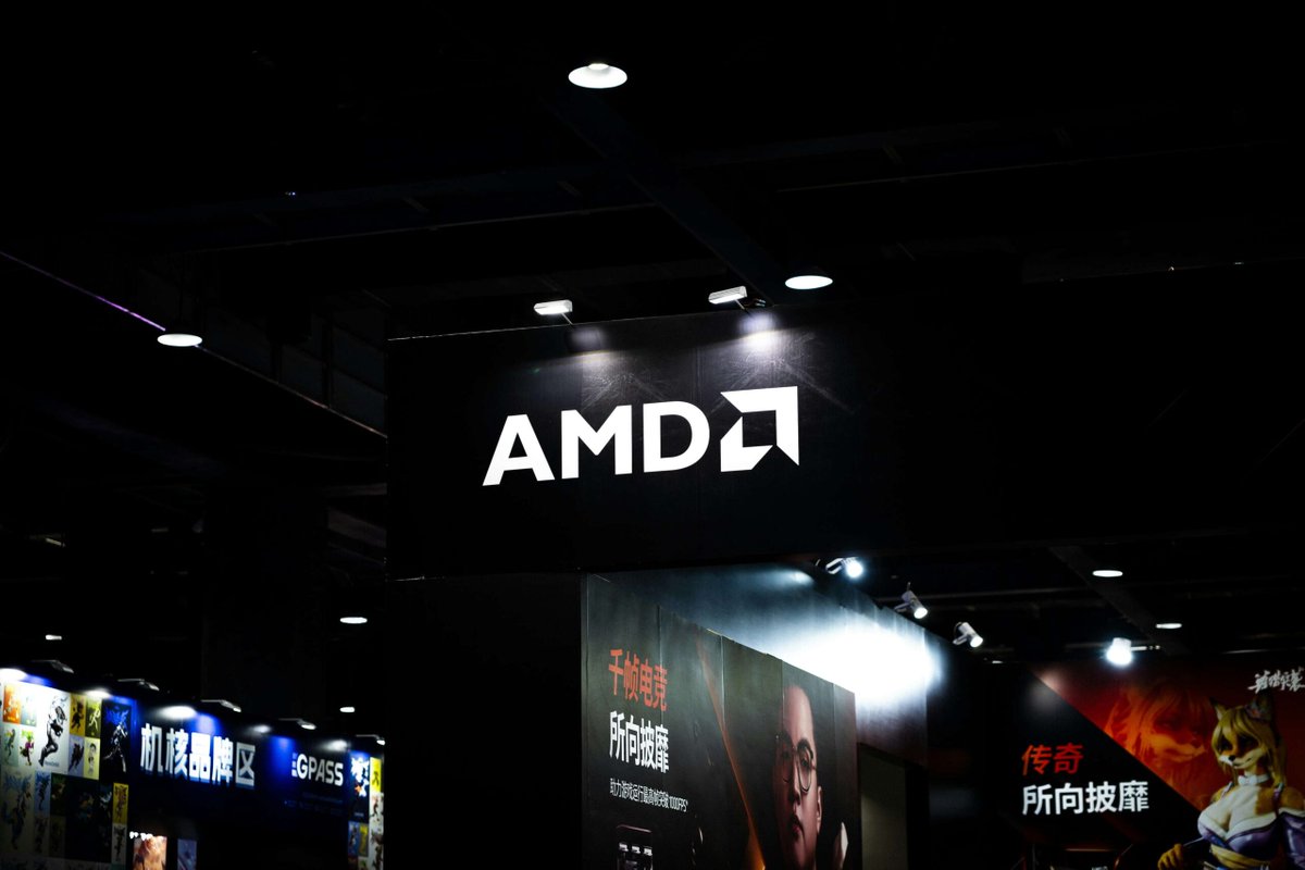 BeijingTimes_'s tweet photo. AMD Targets Nvidia's Data Center Dominance With Helios Rack-Scale System https://t.co/opLY4pu84i https://t.co/I64btTxXwU