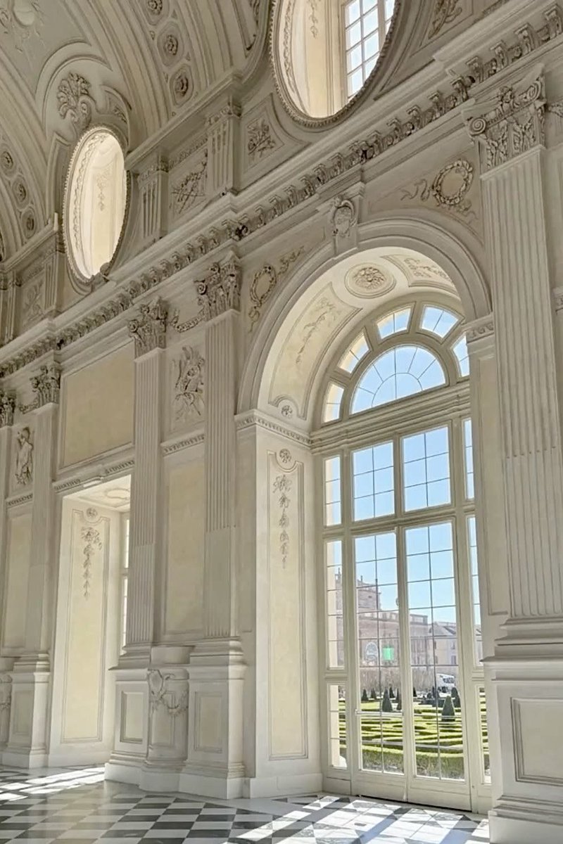Crystaluen's tweet photo. 𖡡 𝐖𝐈𝐍𝐃𝐌𝐎𝐍𝐓𝐋𝐄𝐘 𝐅𝐎𝐑𝐓𝐑𝐄𝐒𝐒, 𝐒𝐎𝐌𝐄𝐑𝐒𝐄𝐓.

The grand hall is bustling today, with me being bound here for the weeks ahead in preparation for the banquet. Such is my duty as a Lady of this house and I intend to carry every bit of it with distinction. https://t.co/ltKhSJn1Ch