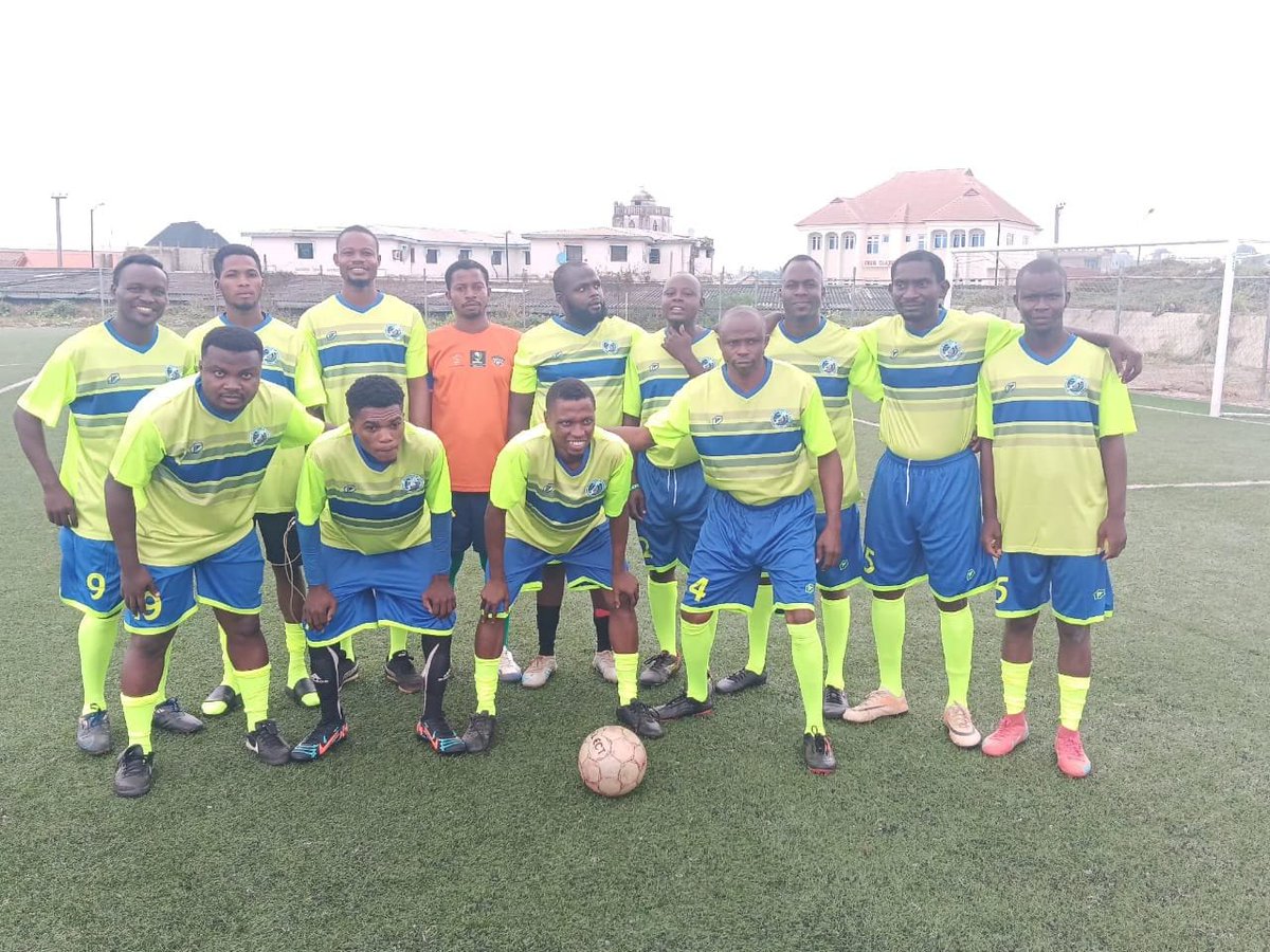 NISOYOSTB's tweet photo. Nigerian institution of surveyors, Oyo state was well represented by our football team 👏 @AdejareAdebiyi https://t.co/s5jRajEVwr