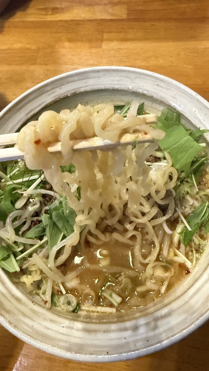 SUGITOKANA's tweet photo. ラーメンがやめられない！！ https://t.co/pRZfLN7xhX