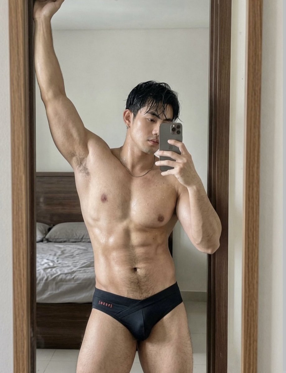 homocavitex's tweet photo. Nabasa sa ulan😈 #DILF #maleunderwear #VPL #brieffetish #bulge #tarugo #pinoyDILF https://t.co/ZSTPTA17wZ