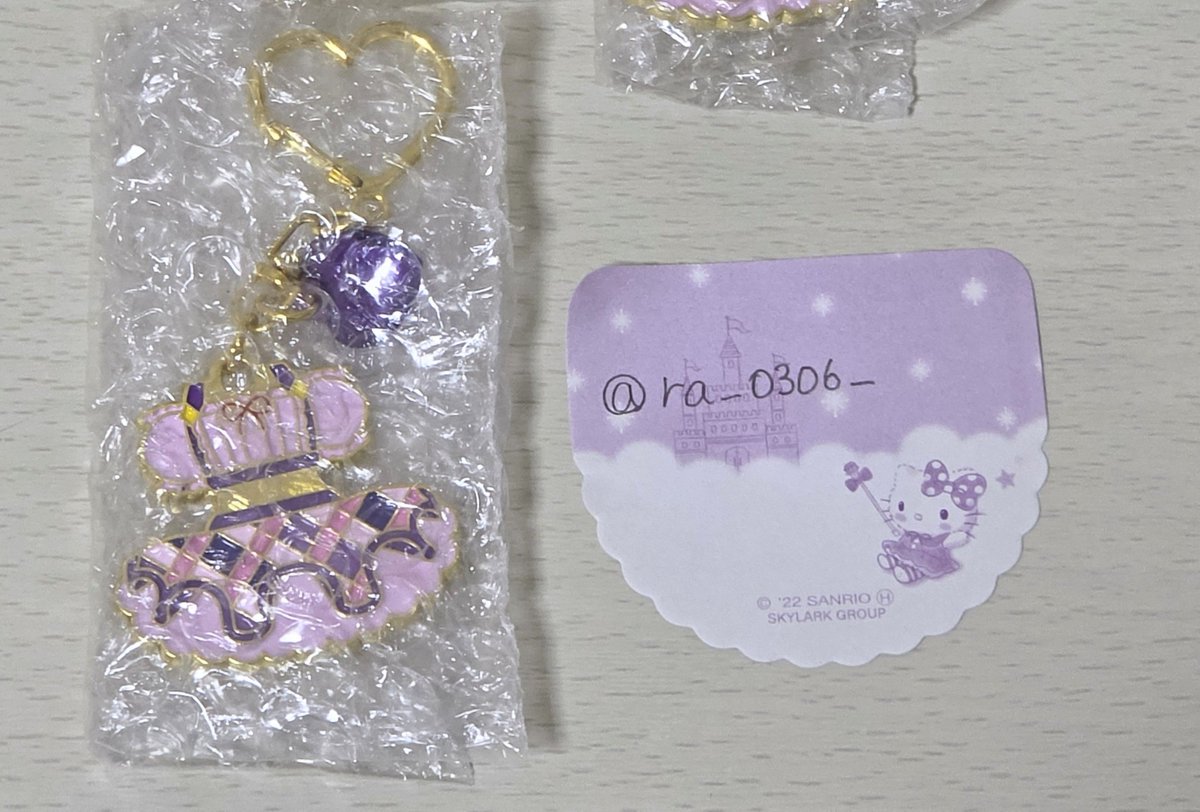 ra_0306_'s tweet photo. 【交換】アイカツ ダイキャストドレスチャーム

譲)パープルステージコーデ(蘭)

求)レッドステージコーデ(美月)

郵送希望です📮
よろしくお願いいたします🙇🏻‍♀️ https://t.co/Kwk2rgbvLq