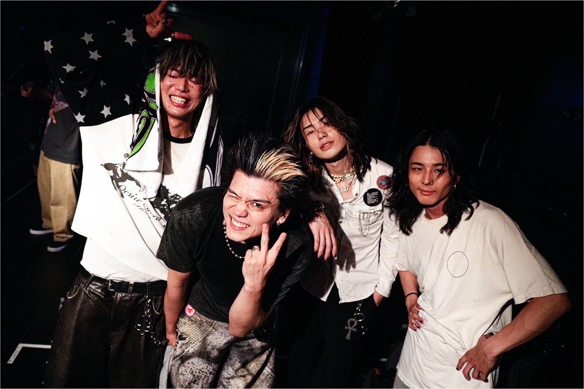 worstrash's tweet photo. 【Live Photo】
SiM pre. "WiLDCARD VOL.3" 
2026.8.4 (TUE) Spotify O-EAST

w/
SiM @SiM_Official 
花冷え。 @HA_NA_BIE_ 
愛探眼影 @aisagasu_yukina 
Black Leech @k72_BL 

Photo by
@Zig_zag__219249 (1.2)
@ooo_0925  (3.4)

#SiM #WiLDCARD #WORSTRASH https://t.co/KBZGxe7A8x