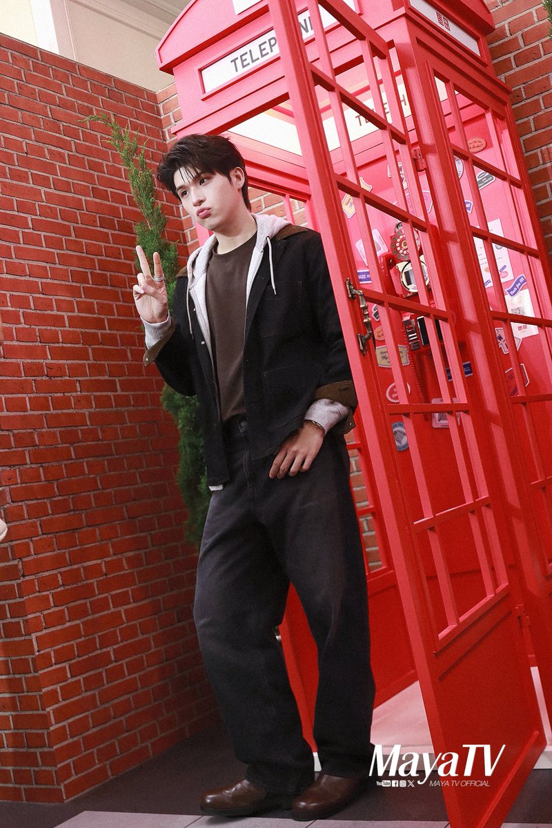 mayaonline2002's tweet photo. Snapshot #MAYATVOFFICIAL | คุณสกาย #skywongravee เจ้าของรอยยิ้มสดใส &amp; โซคิ้วท์ในงานเปิดตัวคอลเล็กชั่น UNIQLO 2026 Fall&amp;Winter ภายใต้คอนเซปต์ “Modern City Feelings” 

UNIQLO FW2026 X SKY

#UNIQLO2026FW #LifeWear
#UniqloThailand https://t.co/WCIo4Z9dWY