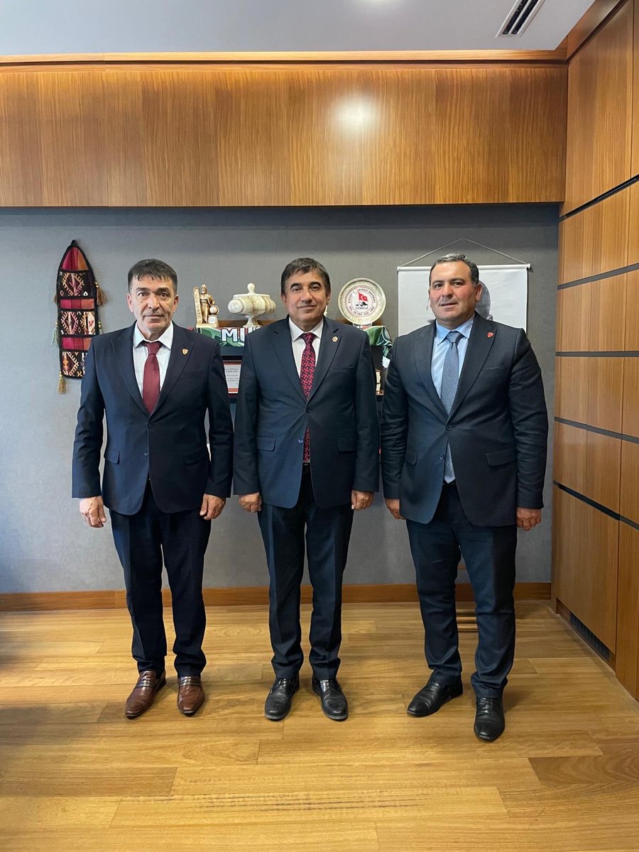 VedatAktab's tweet photo. 🇹🇷 VATAN 🇹🇷

Görevimiz onurumuzdur.

#ArtıkGaziyiz

@RTErdogan
@_cevdetyilmaz
@dbdevletbahceli
@eczozgurozel
@MahinurOzdemir
@ztarikdaroglu
@hulusiakarmedya
@FeyziBerdibek1
@celebimehmeta
@ifarukaksu
@PrfDrFilizKilic
@kocakkonuralp https://t.co/iipTCCVM0L