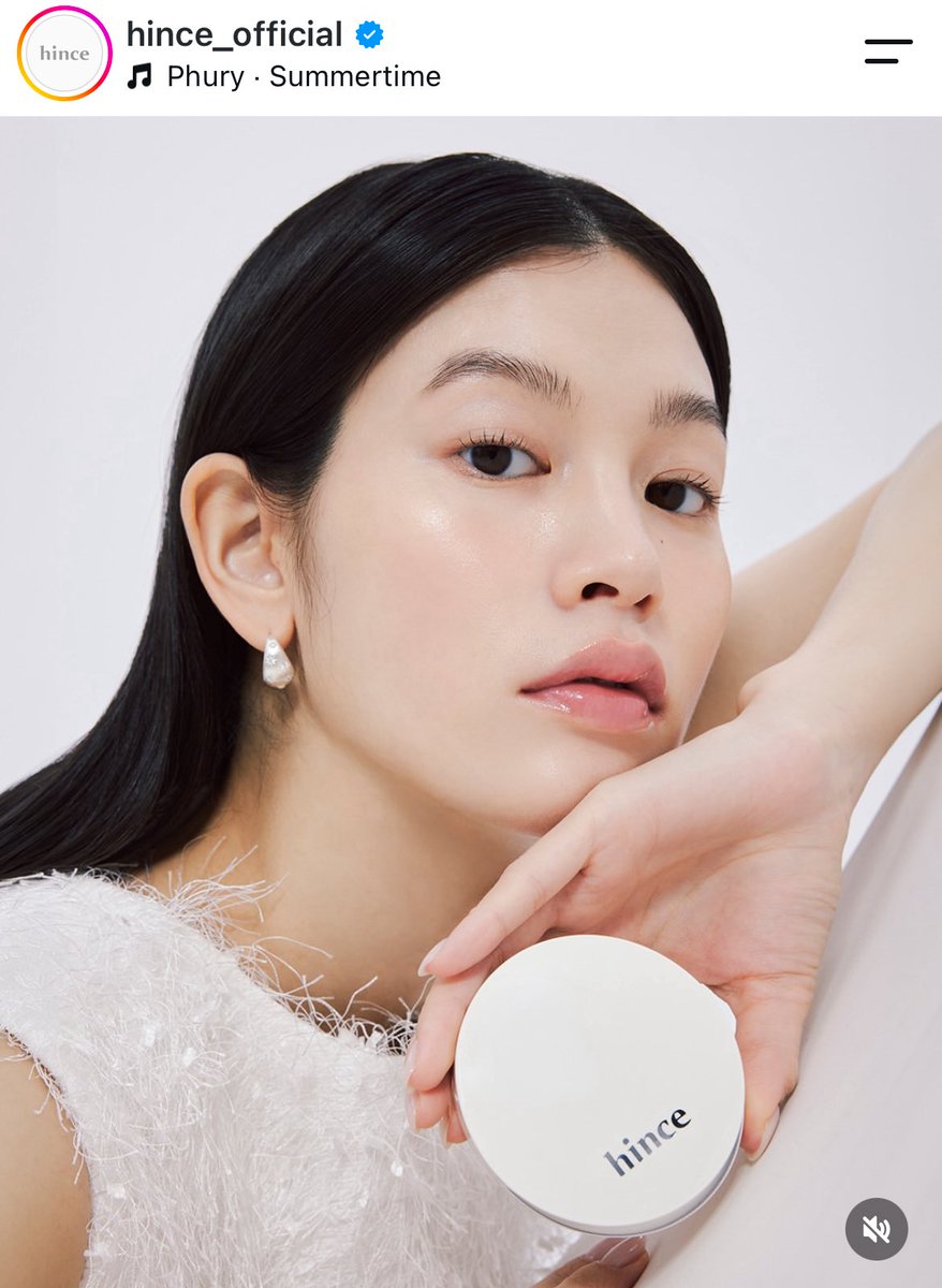 pometab's tweet photo. ヒンスから新発売されるヒアルツヤクッションファンデ、本当にヒアルレベルに発光してツヤッツヤになりそう https://t.co/LohAtQJeS4