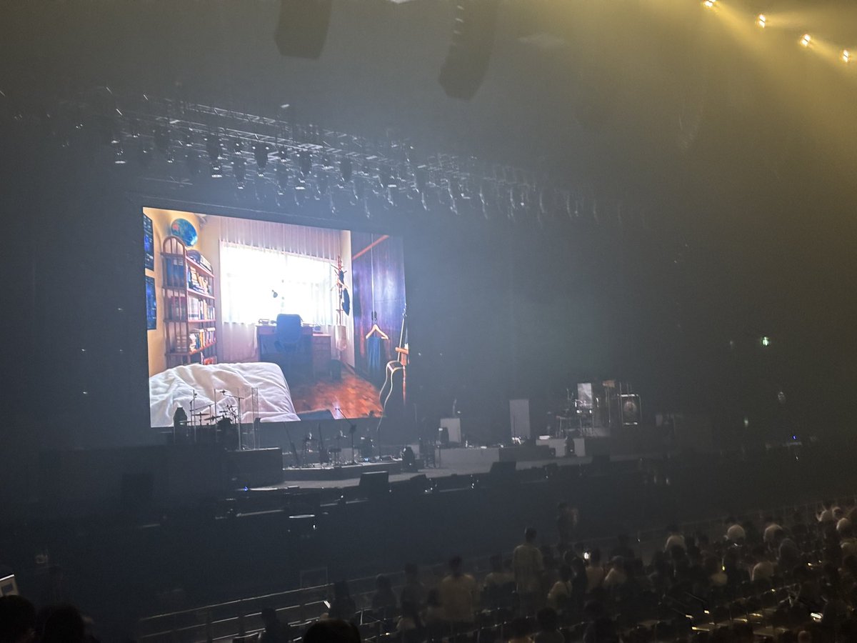 tanetubu's tweet photo. ヨルシカ福岡！ https://t.co/PgYNBrC0C8