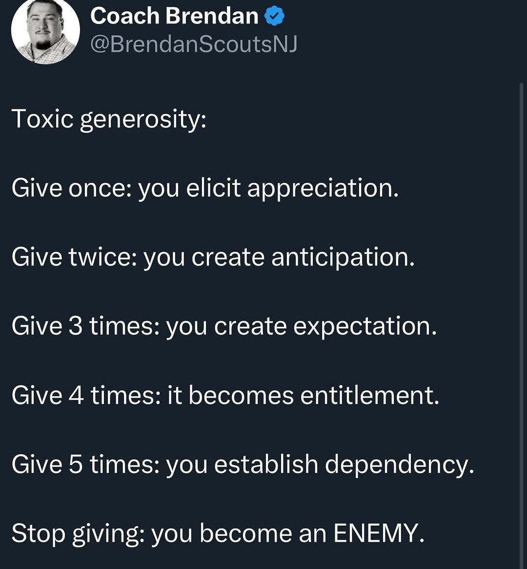 ARjerimi's tweet photo. @trigottista Meanwhile Tinubu their papa talk say the economy is now better under him.
Anyways I blame the influencers who have made it a culture to drop wad. https://t.co/j5HpQD7nMC