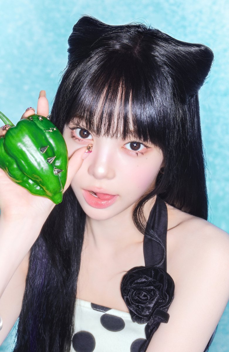 Hearts2Hearts's tweet photo. Teaser Image 01 : Sugar &amp; Spice #IAN

Hearts2Hearts The 1st Japan Single
【ICONIC HEART】
➫ 2026.08.12 (KST/JST)

🪄https://t.co/ydIUKNrPPI
💿https://t.co/DUnpJu9oHC

#Hearts2Hearts #하츠투하츠 #H2H
#ICONICHEART #Hearts2Hearts_ICONICHEART https://t.co/gbMnQKuWoo