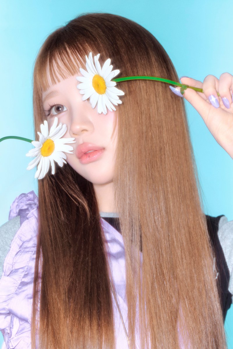 Hearts2Hearts's tweet photo. Teaser Image 01 : Sugar &amp; Spice #YE_ON

Hearts2Hearts The 1st Japan Single
【ICONIC HEART】
➫ 2026.08.12 (KST/JST)

🪄https://t.co/ydIUKNrPPI
💿https://t.co/DUnpJu9oHC

#Hearts2Hearts #하츠투하츠 #H2H
#ICONICHEART #Hearts2Hearts_ICONICHEART https://t.co/hds9NqC7A0