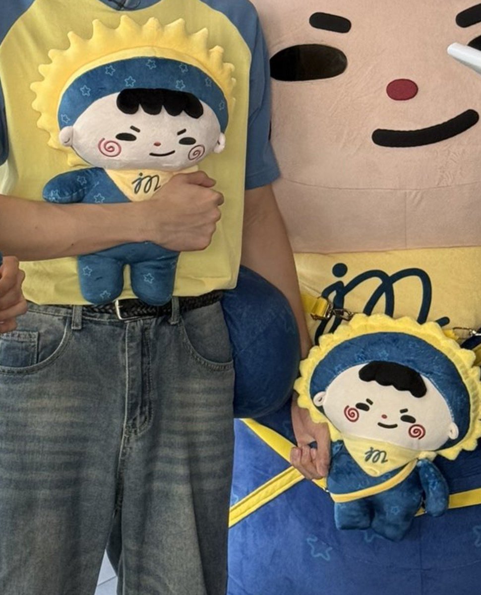 bbbittersweettt's tweet photo. น่ารักมากกกกกกก น้องม้าคจูงมือโม่จิ๋ว แล้วก็คล้องแขนโม่เบอเริ่ม ละก็กอดโม่กอด

ฮืออออออ น่ารักมากกกกกกกกกกกกกกกกก มีน้ำตา https://t.co/OiNp5xmETq