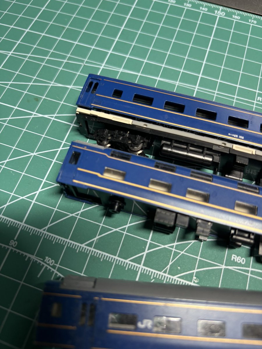Takeshi64530556's tweet photo. ホコリだらけ、水垢みたいなやつある、スレ傷多め、連結器なし、TN破損などなど最悪でした。

(連結器はTNが付いてるって言われた)
(商品状態は"未使用に近い")

皆様お気おつけて... https://t.co/fXthZWU2O7