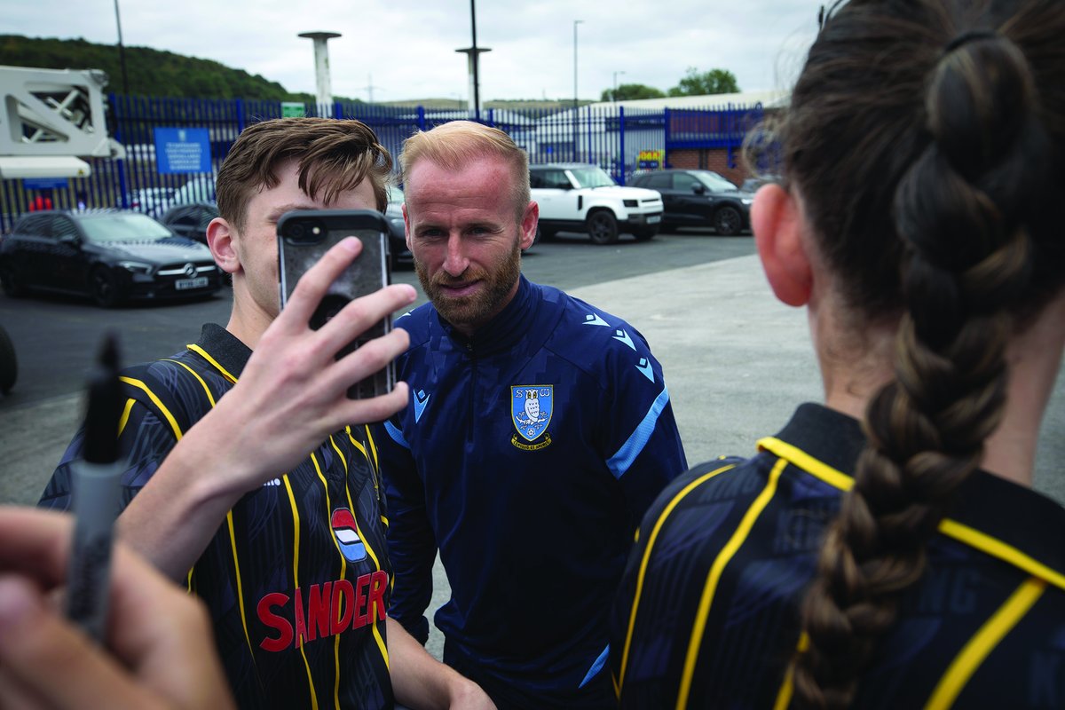 NutmegMagazine's tweet photo. 🎶 "A wee Scottish man, better than Zidane" 

The Legend of Barry Bannan, by @YesWeCrann

The Scot has made an emotional return to Hillsborough, where he will soon pass 500 appearances. 

💘 This is Joe's love letter to a Wednesday great

https://t.co/8rj6AFUYAH https://t.co/RIdhpEGmH6