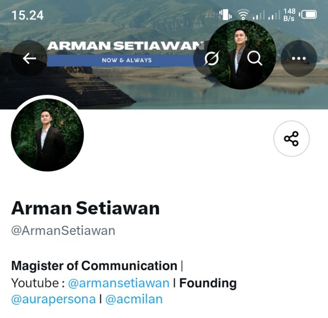ELtoro0w's tweet photo. @TotallyACMILAN @ChelseaEleven Kelakuan fans Milan gmn kelakuannya 🤣🤣🤣,,semua pemain dihujat bukan 1 doang 🤣🤣 https://t.co/JAGqlUstQ1