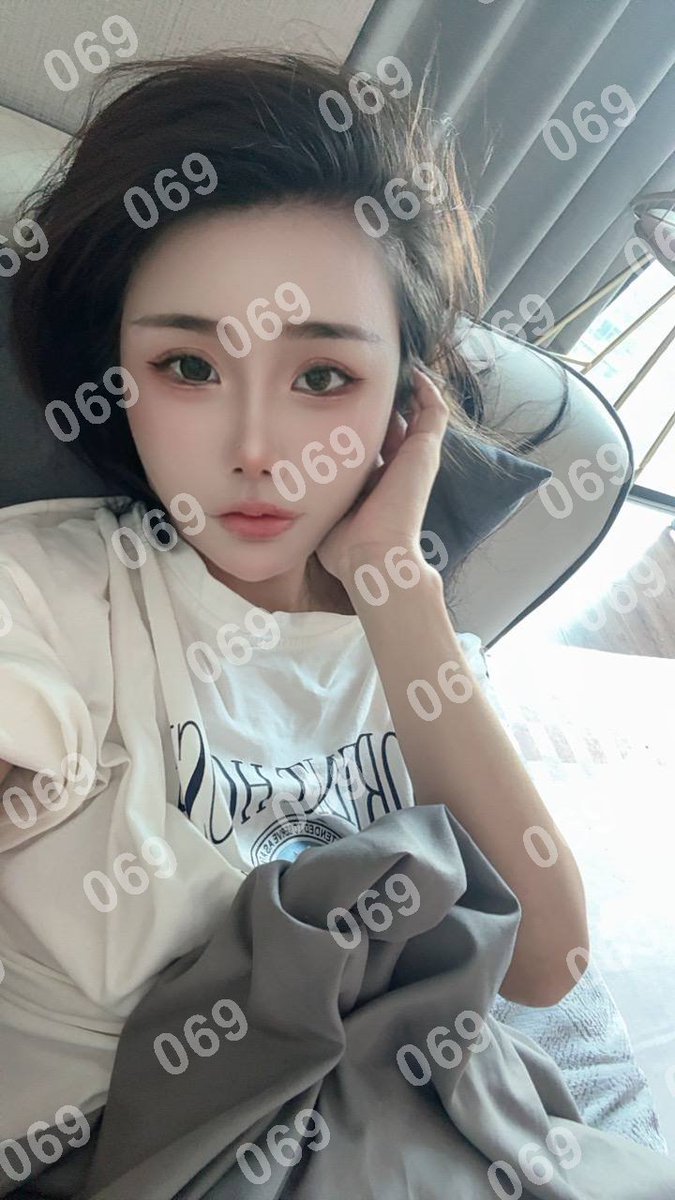 hangimine's tweet photo. 琏係👉🏼❌：@_YSIAHD_（失联看主页第一条帖子，转发或者截图页面可效率通过）

双流区

#成都

落下的不是泪，而是那颗早已被你伤透了的心。 https://t.co/WfCRLi7oFg