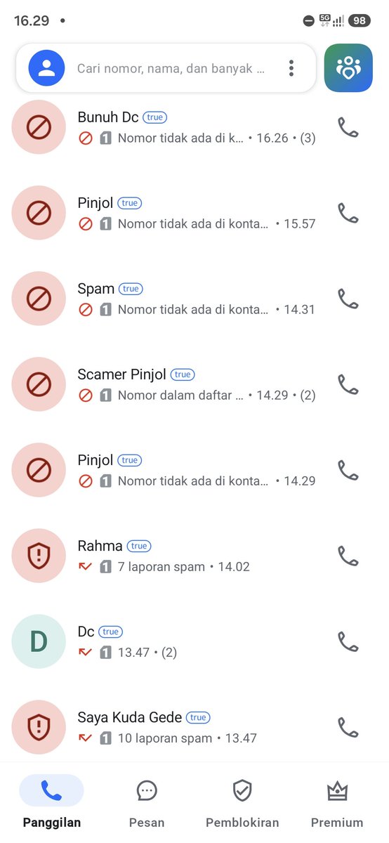 Elycieraaa30's tweet photo. Ganggu banget jujurr.. pengen lepas kartu simnya. Aman ga ya kalo lepas..  sumpill risih bgt https://t.co/4RHskmdy41