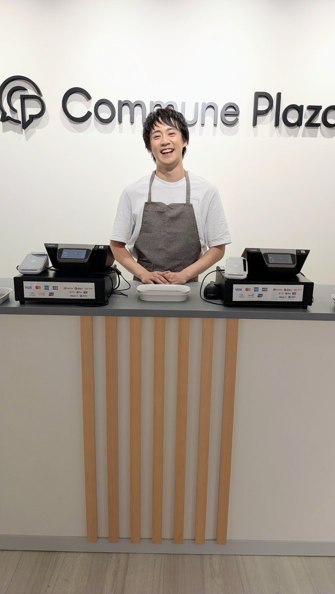 kingrecord_rock's tweet photo. 「前川優希オフィシャルカフェ」情報☕
@yuyukiki535 @MaekawaYuki2026

明日から開店！
店長が最終チェックで来店した時のショットを公開✨️

店長出勤日は8/6(木)、8/11(火)、8/14(金)です☕
8/8（土）はオンラインでの出勤です💻

⇩ご来店はこちら
★カフェページ★
https://t.co/QYAD9fTF1Z https://t.co/JCqkOWbkNH