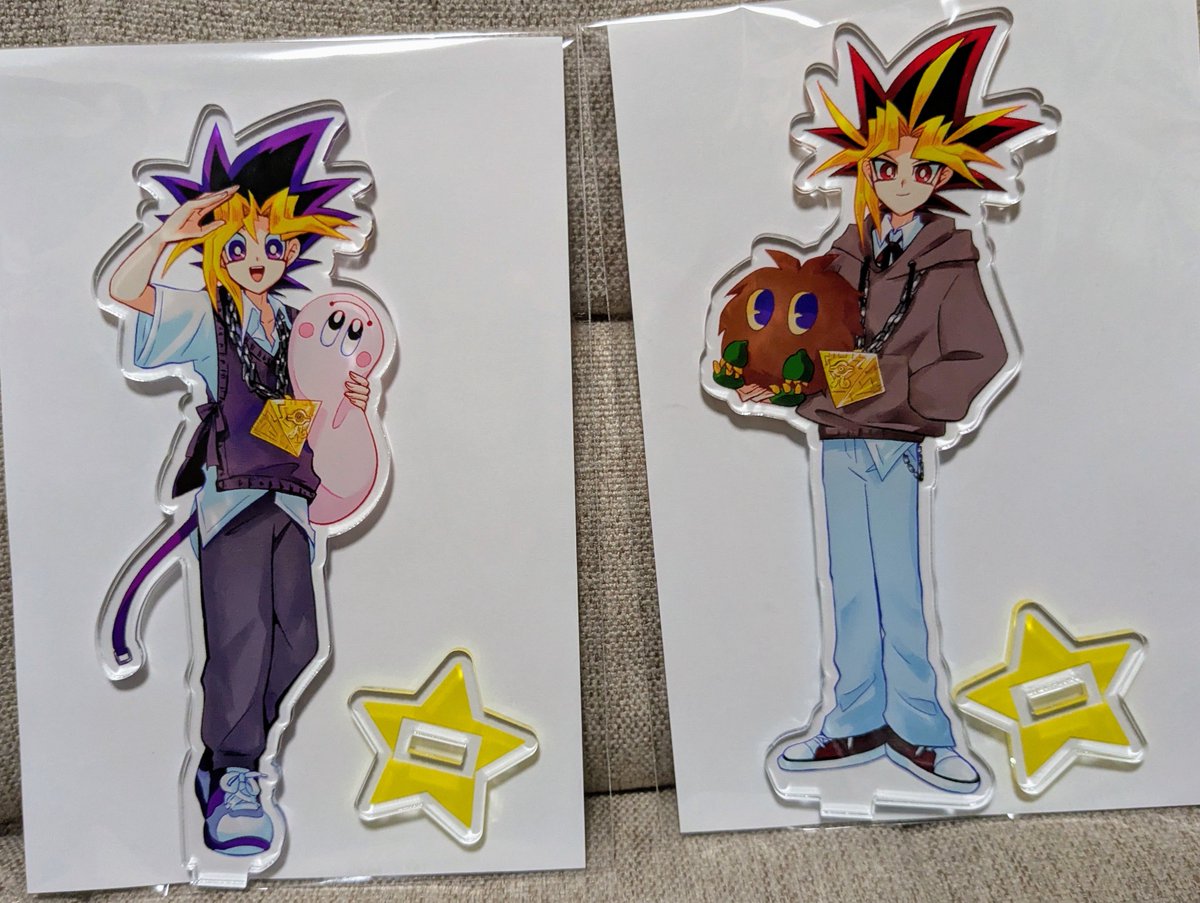 gamebutikomi's tweet photo. 届いた〜！！！めちゃくちゃ発色綺麗！！(写真無加工)嬉し〜！！🫶🫶高さはスマホくらいで存在感あるよ！ https://t.co/SRtV83bBl3