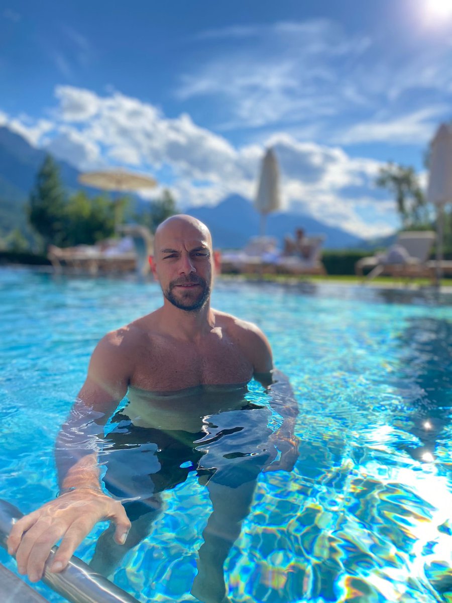 Bald1987's tweet photo. Paradise https://t.co/bwR36n9oKc
