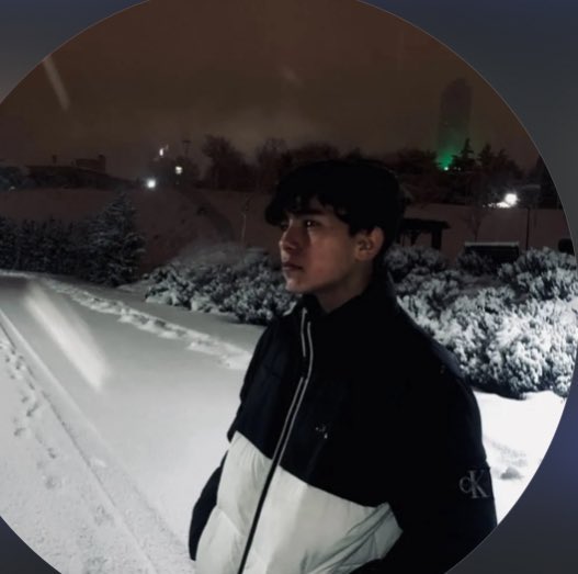 Furkssssi2's tweet photo. @matadore1l 😁👈🏻 https://t.co/xUjveLl3oi