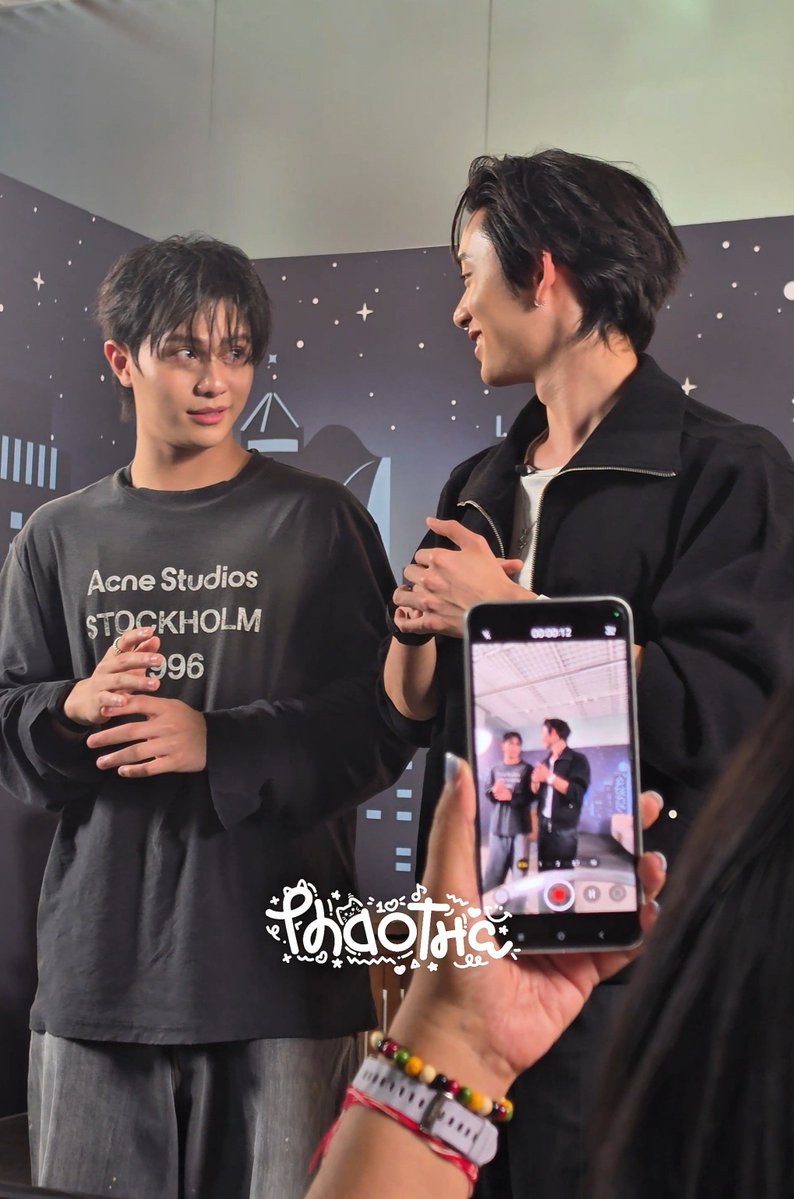 thaotha_tha's tweet photo. Katanyu Tonight วันนี้หวานมากกกกกกกก
😍🥰🐶🦈💘✨️💐
#KatanyutonightxWilliamEst #WilliamEst #วิลเลี่ยมเอส https://t.co/yEKaD5lAwJ