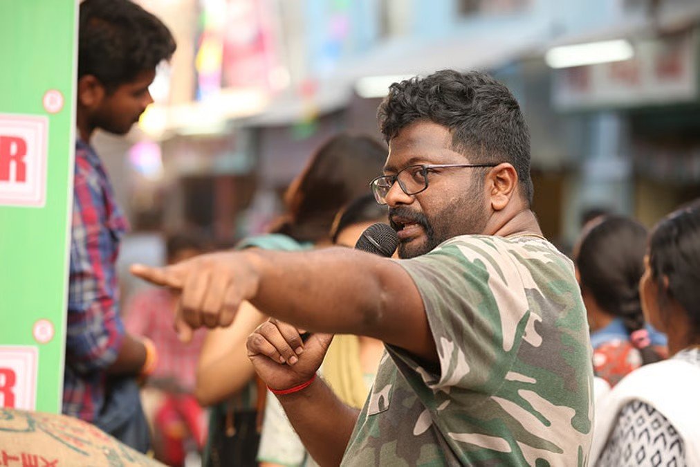 Dharun__Offl's tweet photo. #Dhanush' ambitious jungle-set saga rooted in mythology, the story around an elephant and will be mounted on a grand scale. 

Kareena Kapoor has been approached to play an important role in the film.

Writer: Vijayendra Prasad
Director: PS Mithran
Producer: Sanjay Leela Bhansali https://t.co/lUPR7xsBOe