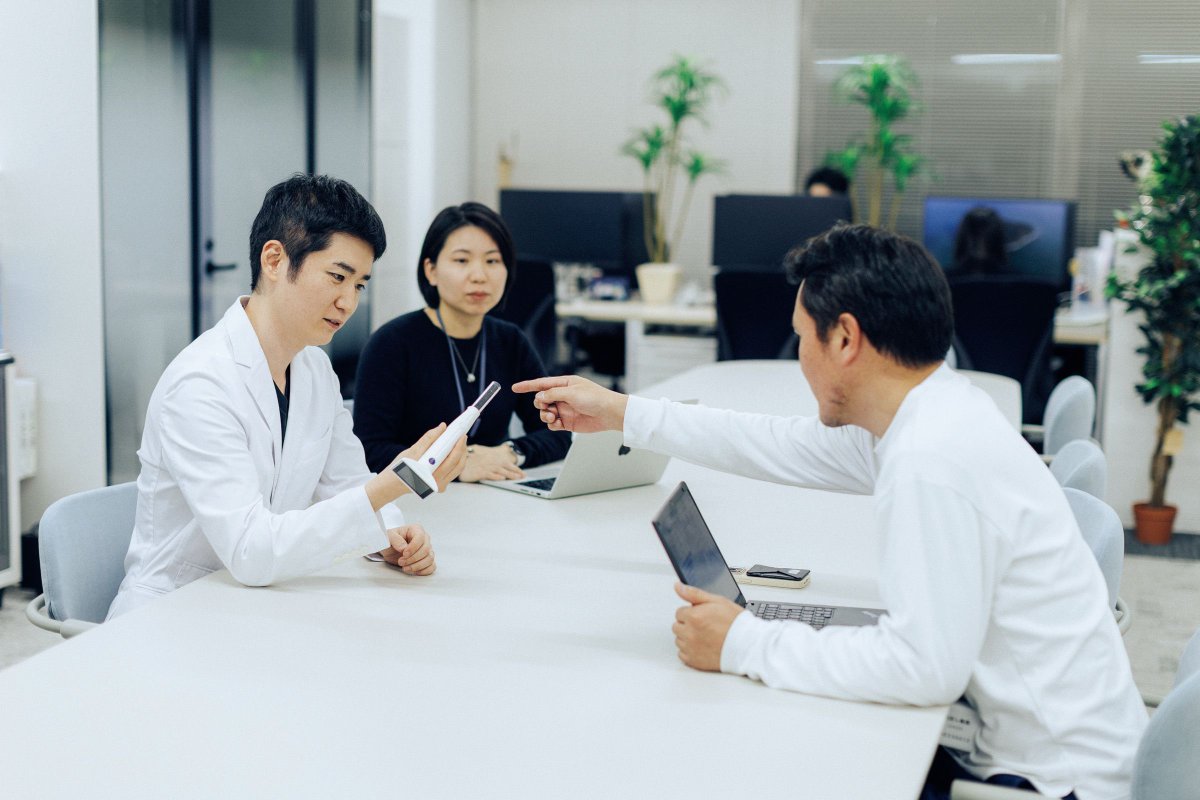 nomadvps's tweet photo. A New Device Eases One of the Most Annoying Parts of Routine Physicals · via Wired · #TechNews https://t.co/3tmpNGBTMh