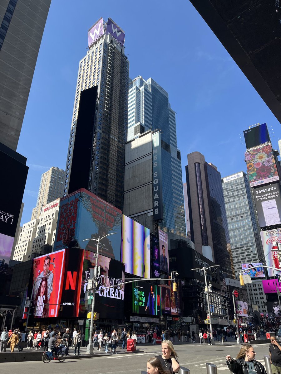 AlphaKennyyy's tweet photo. From my trip to NYC earlier this year

Didn’t see Spider-man once🙄 https://t.co/ukeGV4uGsR