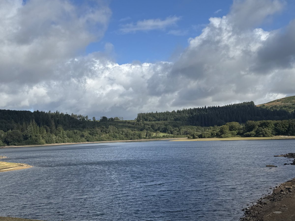 Barritellowrite's tweet photo. Morning off, which means I get to pop out and do a walk on Dartmoor,

Always reminds of the Great Lake next to Hogwarts…great morning 

#harrypotter https://t.co/EInJiKYEvh