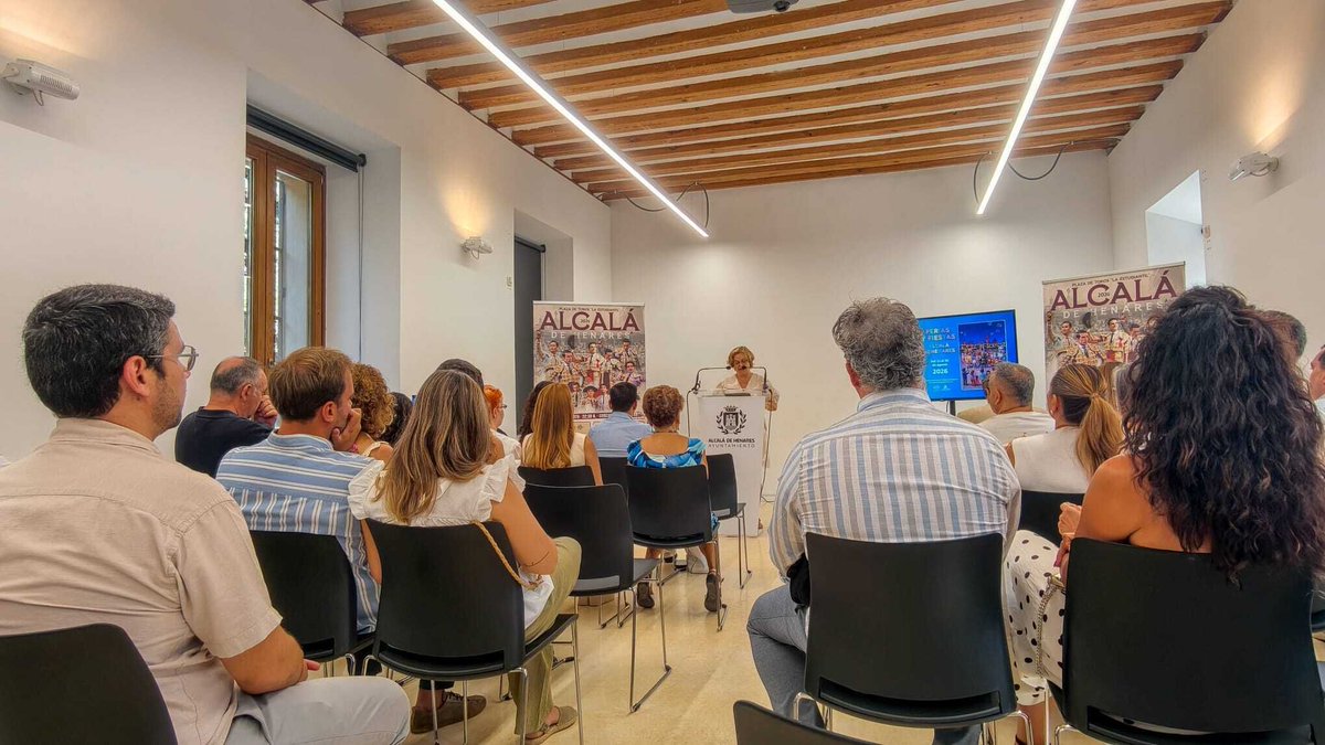 burladerotv's tweet photo. 𝗖𝗔𝗥𝗧𝗘𝗟𝗘𝗦 || Figuras y jóvenes triunfadores, protagonistas de la feria de Alcalá de Henares 

👉️ https://t.co/Ntt0Qa2LrU https://t.co/DuCaCDlTuV