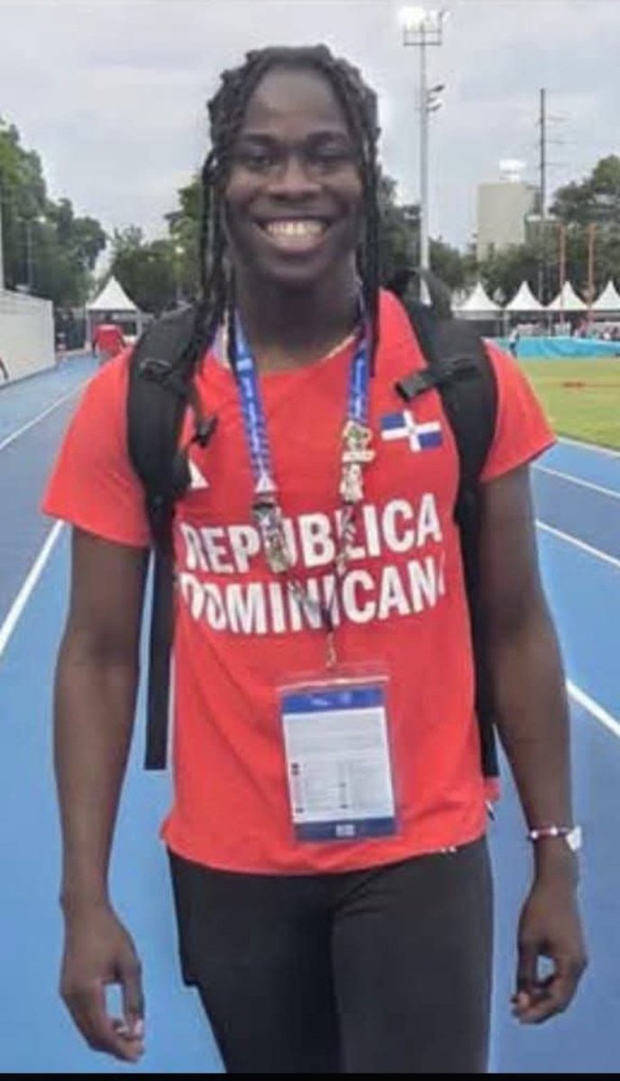 CornelioMella's tweet photo. Gasson Cofil ☆
Otros de la Recuas de Haitiano
Que Tiene el Gobierno Para
Susplantar los Atletas de la RD.
Hoy Es Amamantados Por Tu
Impuestos En la Rep Dom..
@yesyfrconstanza @abogada02 
@JaimeRinconRD @HazimNoelia https://t.co/CRYY9QP0yo