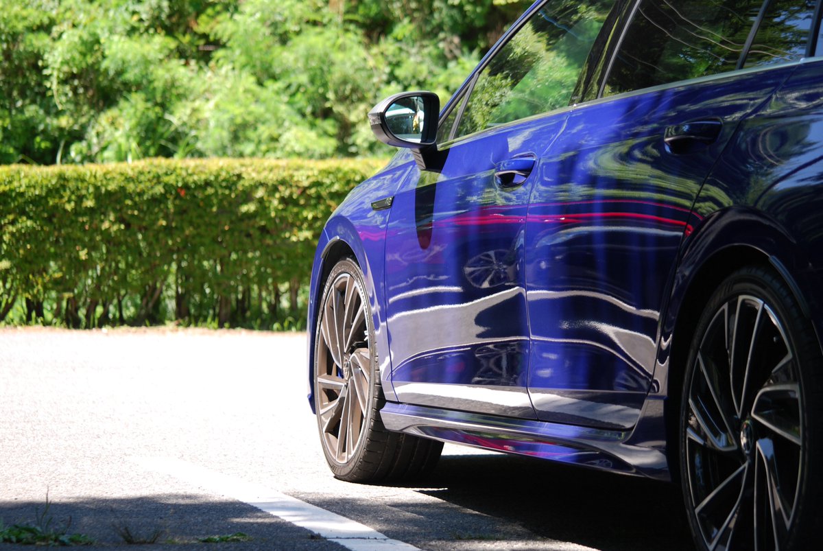 gt7___za's tweet photo. ブレーキダスト。
洗車しなきゃ。 https://t.co/pmobF33vWZ