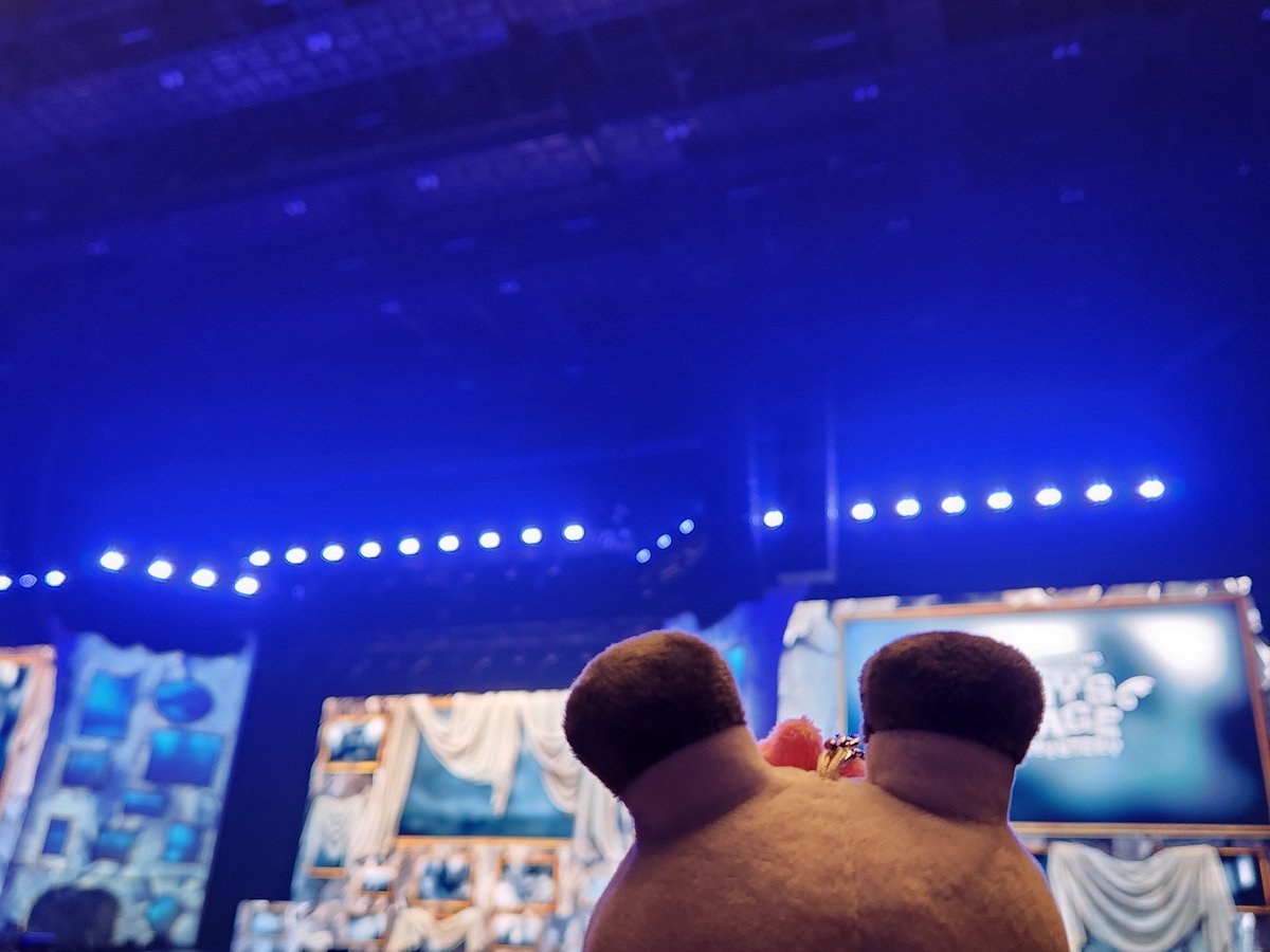 pursuitATZ's tweet photo. ペンミ初日参加してきた！かわいいだけじゃだめですか可愛かった🥺
まさかAnswerとInceptionやってくれると思わなくて、Answerは特にATEEZを始めて認識した思い出の曲だから、6年半経っても同じように８人揃って、変わらず舞台で見せてくれることがありがたすぎて泣いた😭 https://t.co/musQ0YEO5o