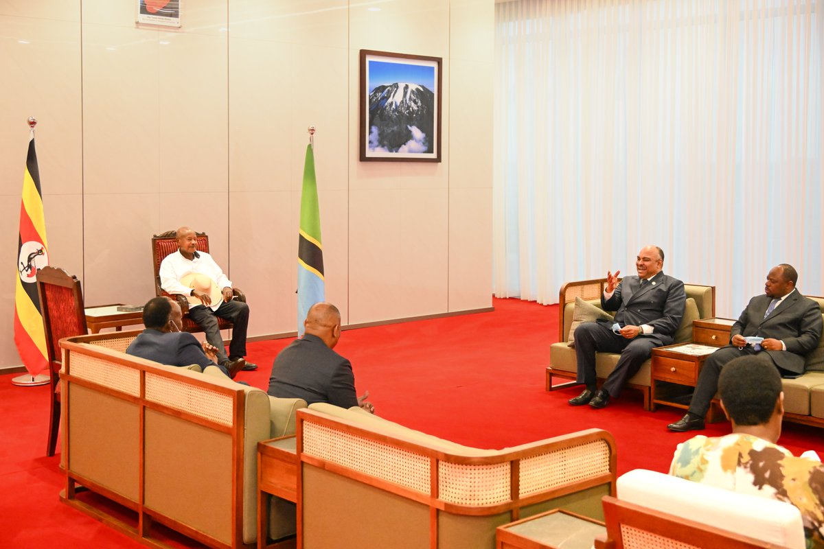 KagutaMuseveni's tweet photo. I have arrived in Dar es Salaam, United Republic of Tanzania, at the invitation of H.E. Dr. @SuluhuSamia   Hassan for a two-day working visit.
Uganda and Tanzania have enjoyed excellent relations over the years, founded on our common history, Pan-African ideals, and commitment to regional integration. I look forward to productive engagements that will further strengthen our cooperation for the prosperity of our two countries and the East African region.