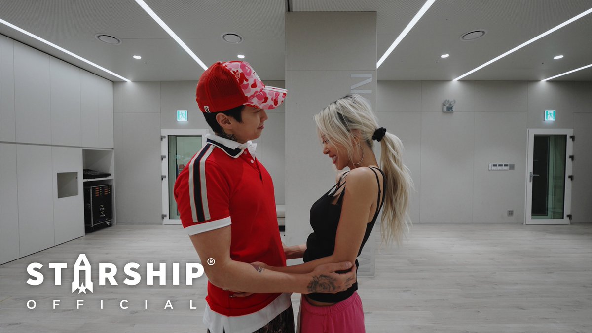 DAYOUNG_offcl's tweet photo. [🎥] 
[CHOREOGRAPHY] DAYOUNG X JAY PARK - 'FLIRTY' Dance Rehearsal [moving cam]

▶ https://t.co/vbVQ5wuTHZ

#DAYOUNG #JayPark
#다영 #박재범 
#FLIRTY  
@Team_JayPark @JAYBUMAOM https://t.co/EOutqS4syh