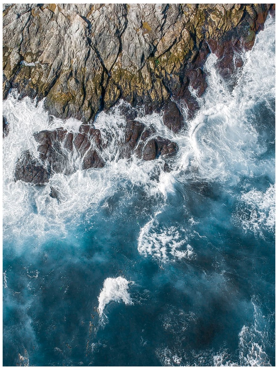 nev_in_color's tweet photo. colors of the coast 🌊 https://t.co/i6Mp9sg2Ik