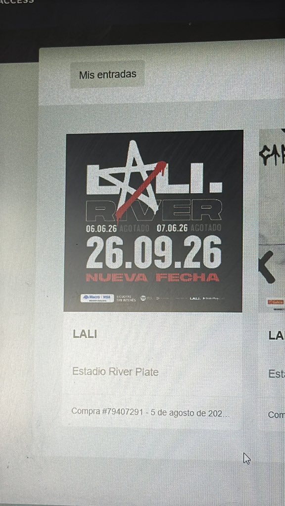LUX_722's tweet photo. Ya está todo en orden #lalienriver https://t.co/FsMeb0qUv5