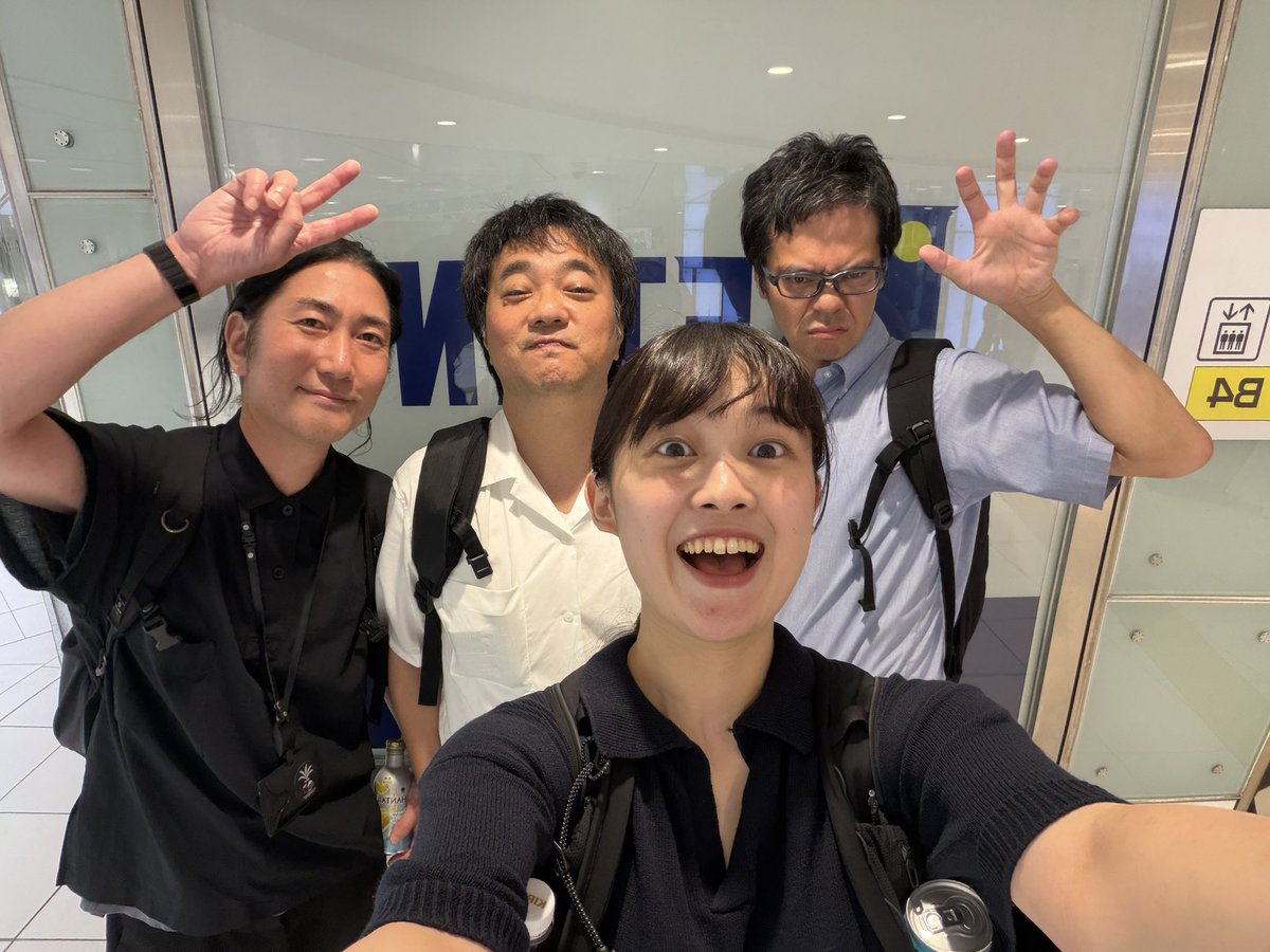 bedgravity_band's tweet photo. bedgravity第一章完!!
長沢さんの道にも幸あれ🗯️

そしてそれぞれ続いていく!! https://t.co/k6YDayOpNR