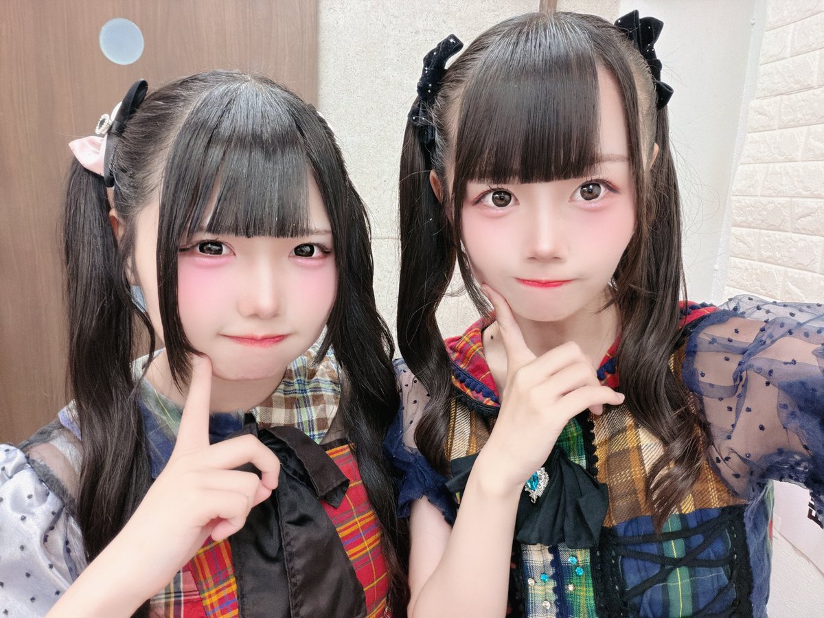 pre_ttty_'s tweet photo. 『 #アイドルヨンヒャク祭』
pre♡ttty出演ありがとうございました💘 https://t.co/nPXQNqHBeC