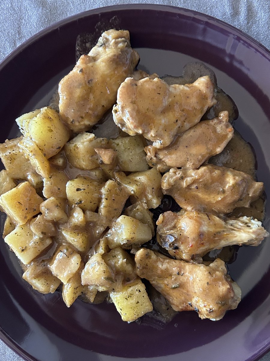 acme_ESP's tweet photo. Soy esporádico pero muy satisfecho cliente de  @wetaca. Cuando falta tiempo, ganas y/o conocimiento, es una excelente forma de comer sano y sabroso. Todo bien https://t.co/kQ6iUPUVs8