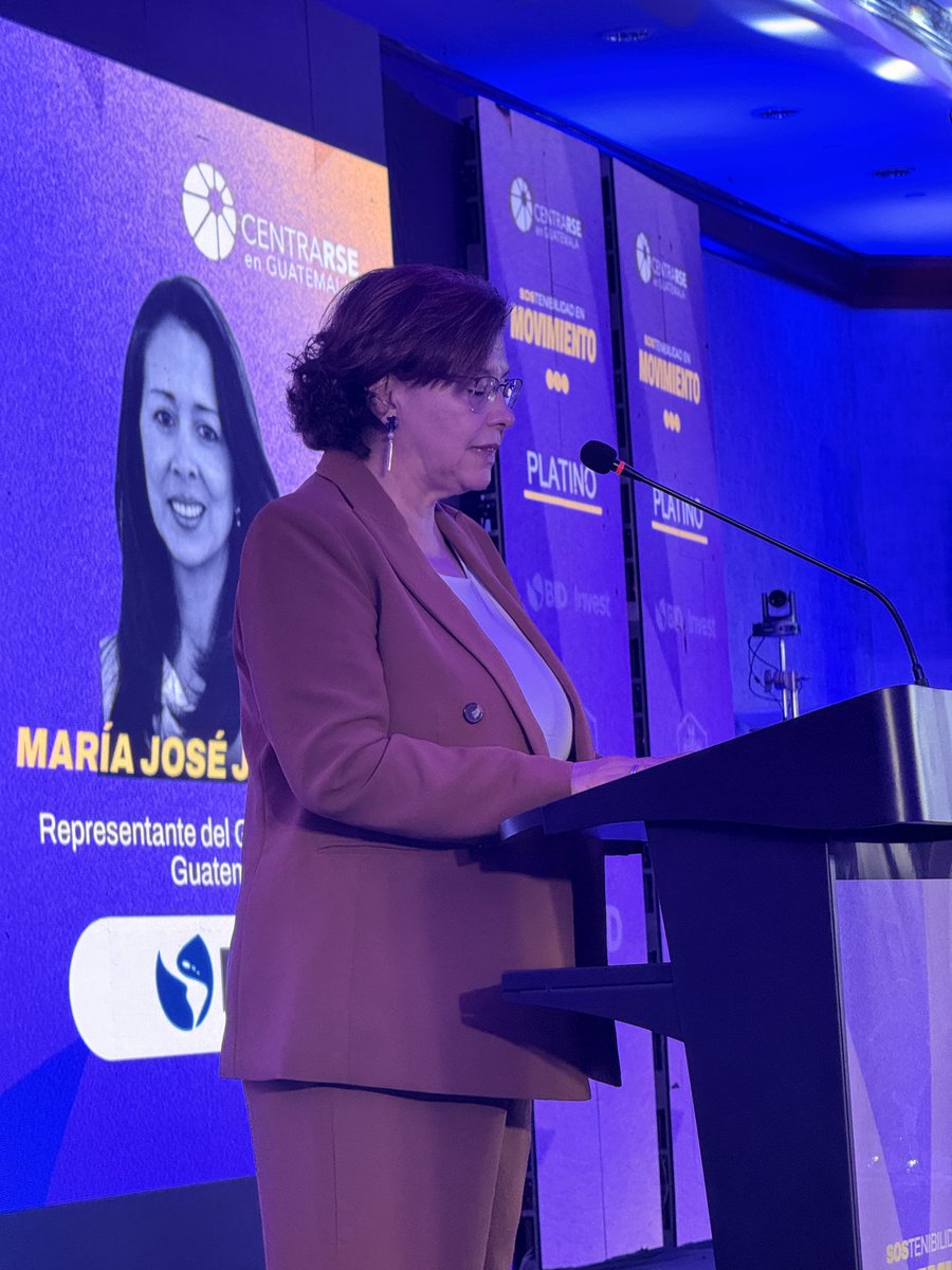 CentraRSE's tweet photo. Palabras de bienvenida para dar inicio a la Cumbre de CEOs, a cargo de Connie de Paz, Presidente de la Junta Directiva de CentraRSE.
#SemanaSostenibilidad2026 #CentraRSE #Guatemala #Sostenibilidad #SostenibilidadEnMovimiento https://t.co/V9Nnc1aLEt