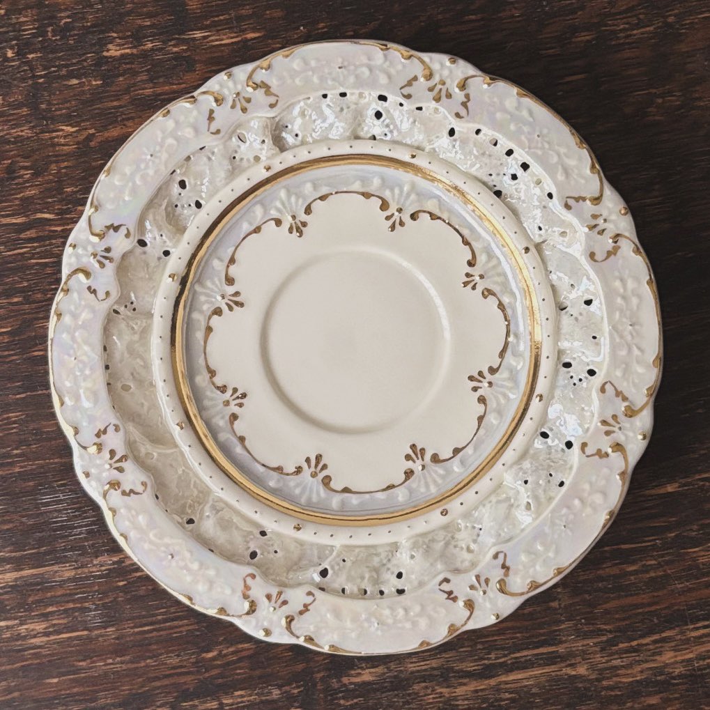 _planpo_'s tweet photo. レースをあしらったカップ＆ソーサー☕️ https://t.co/oSWYjWtY7q